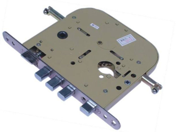 盤龍區(qū)開鎖公司電話(上門換鎖芯)